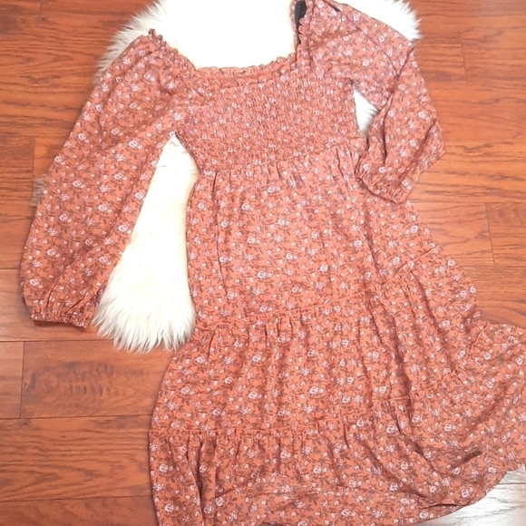 A.U.W Cottagecore Midi Micro Floral Dress - Picture 4 of 4